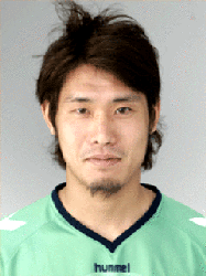 27 Feb 06 - Hoping to lead SC Tottori up the JFL table, Hideki Uchiyama