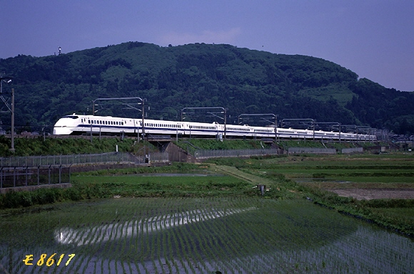 w新幹線300-9000　Z308P-4