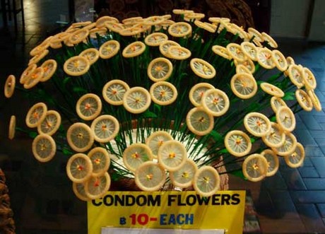 condom-flowers-01.jpg